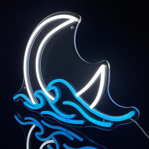 LYNS-Moon Sea-1
